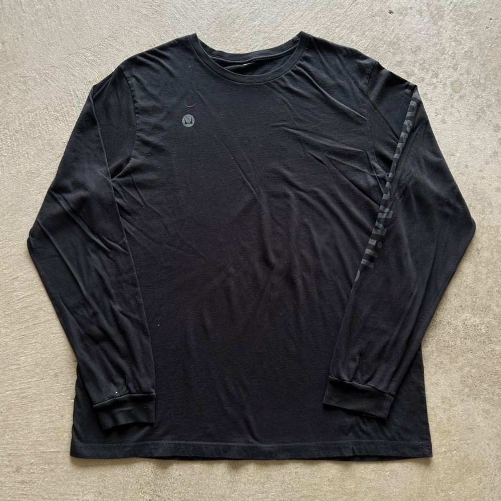 Herman Miller Long Sleeve Shirt Size XL Black Furniture Logo